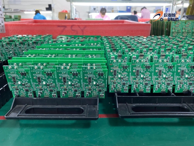 空气能高温热泵:线路板水平线电镀的节能控温新选择