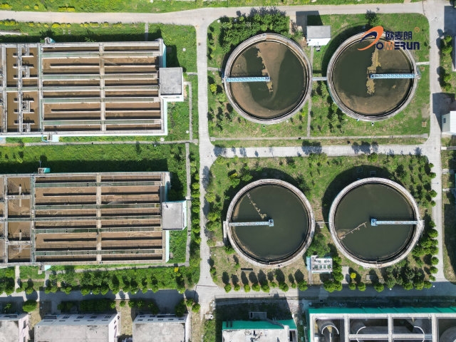 空气能热泵+PLC智能控制:污水厂生化调节池恒温加热的高效解决方案